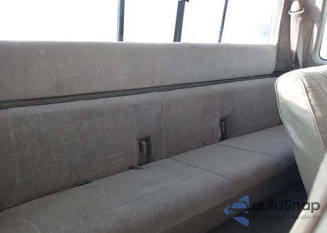 1994 Ford F250 z USA, uszkodzony, nr VIN 1FTHX25H6RKC01430